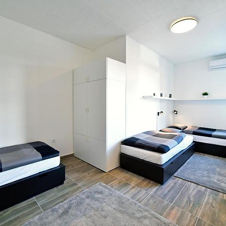 Apartments Dubec เซสเวเต ภายนอก รูปภาพ