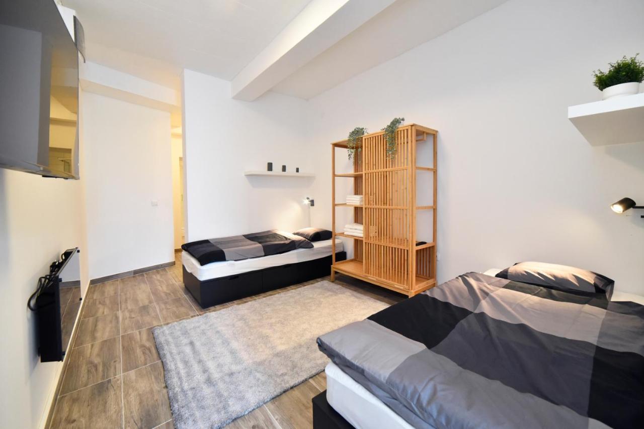 Apartments Dubec เซสเวเต ภายนอก รูปภาพ