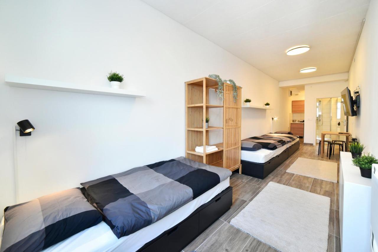 Apartments Dubec เซสเวเต ภายนอก รูปภาพ