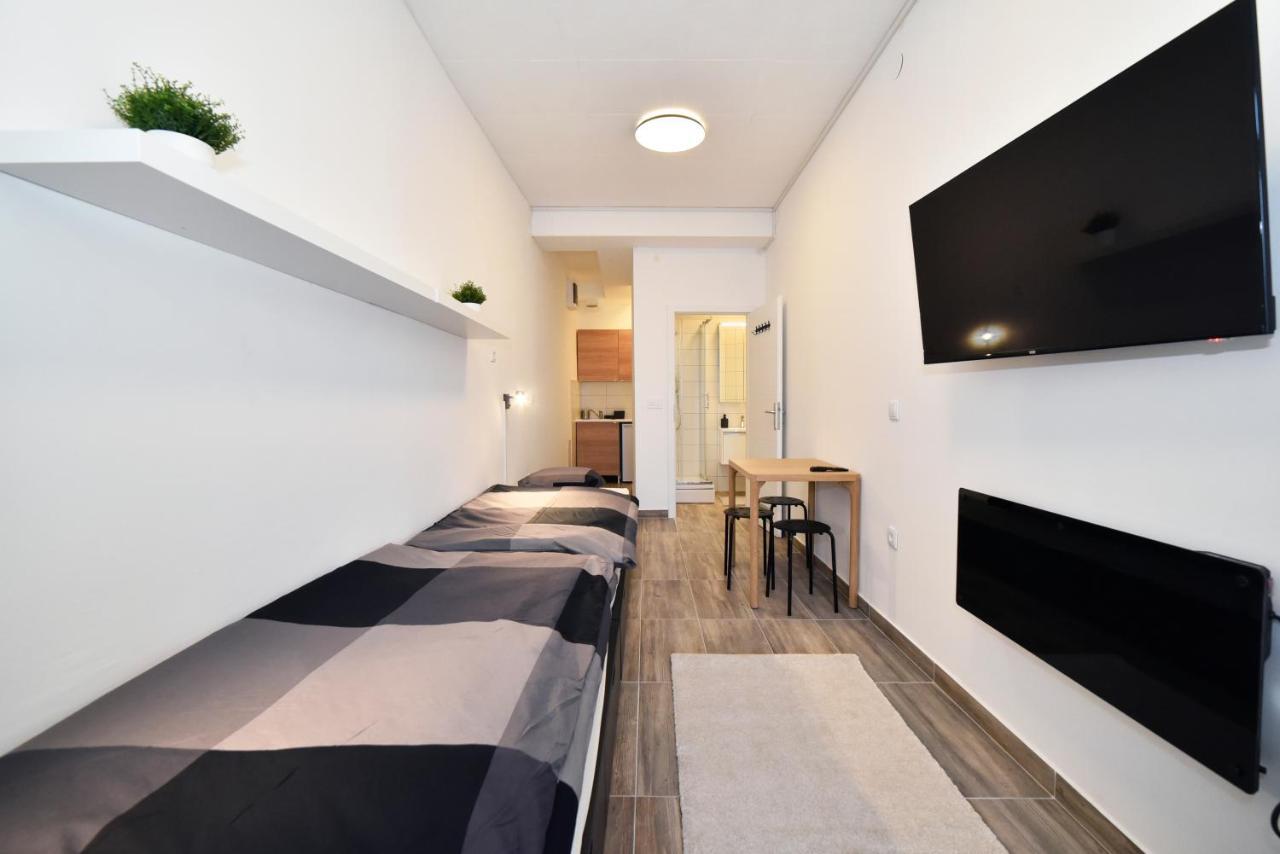 Apartments Dubec เซสเวเต ภายนอก รูปภาพ