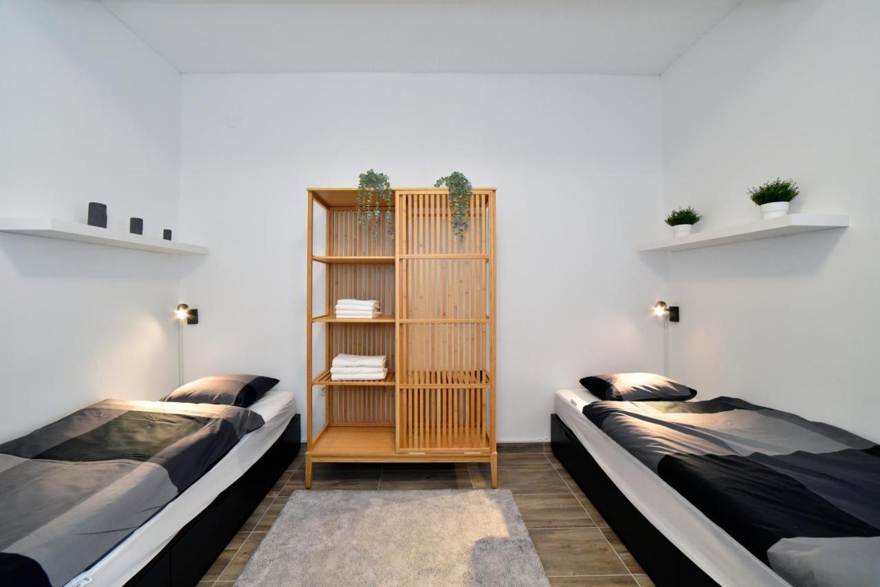 Apartments Dubec เซสเวเต ภายนอก รูปภาพ