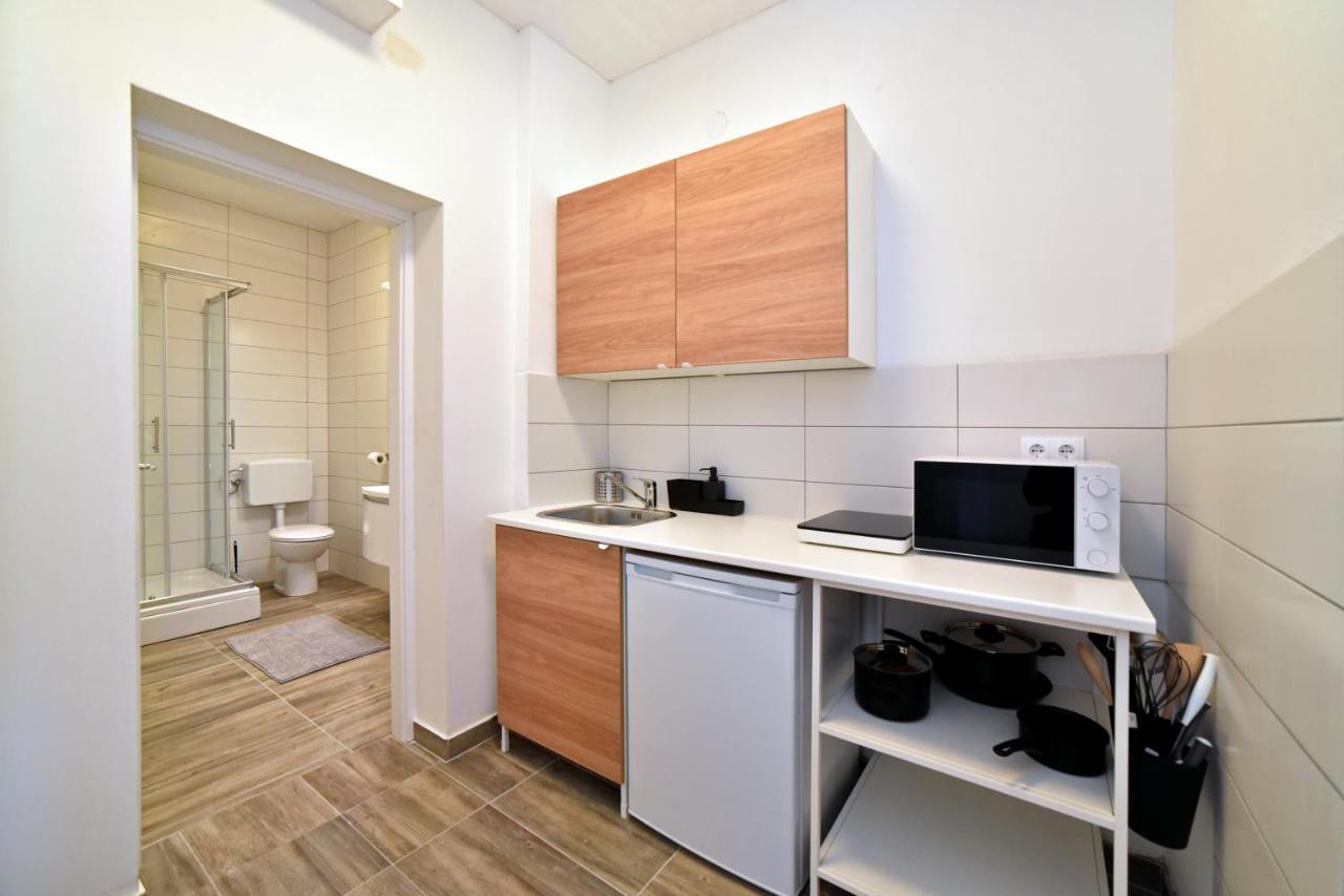 Apartments Dubec เซสเวเต ภายนอก รูปภาพ
