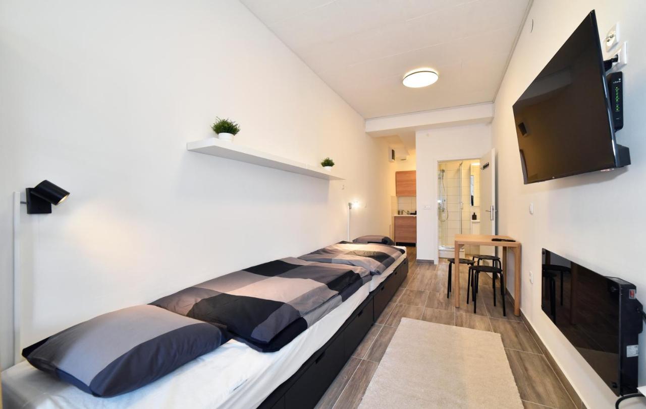 Apartments Dubec เซสเวเต ภายนอก รูปภาพ