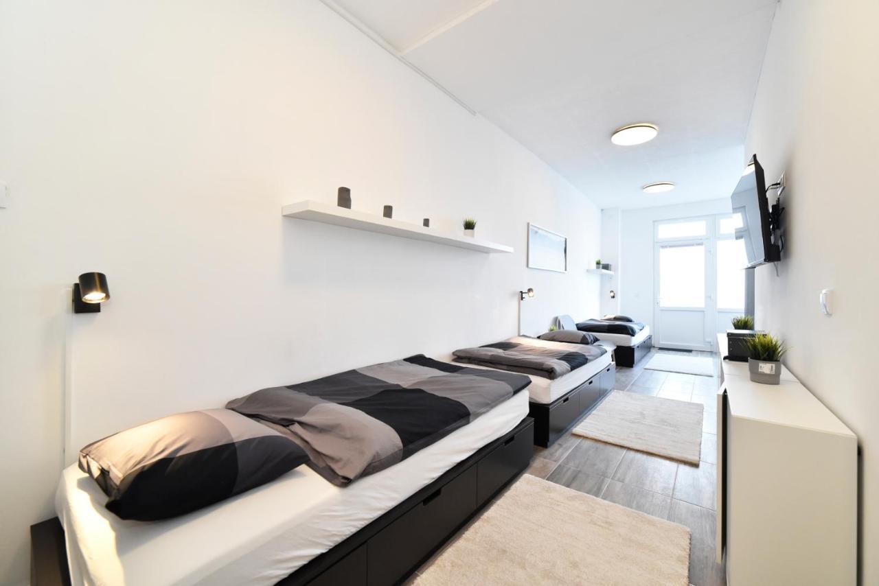 Apartments Dubec เซสเวเต ภายนอก รูปภาพ