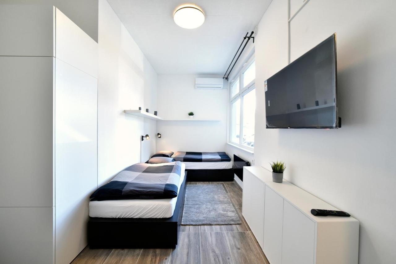 Apartments Dubec เซสเวเต ภายนอก รูปภาพ